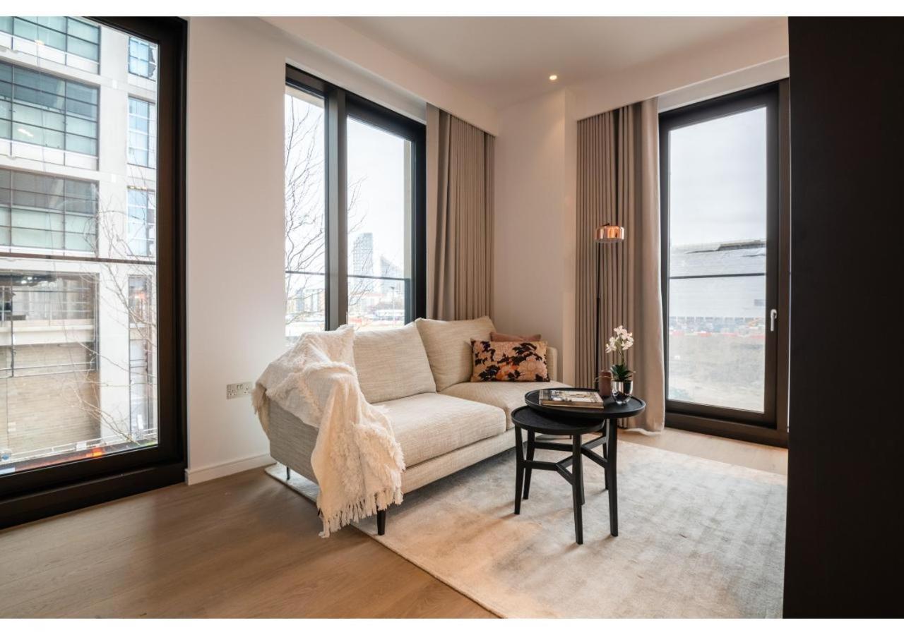 Elegant And Modern Apartments In Canary Wharf Right Next To Thames Londra Exterior foto