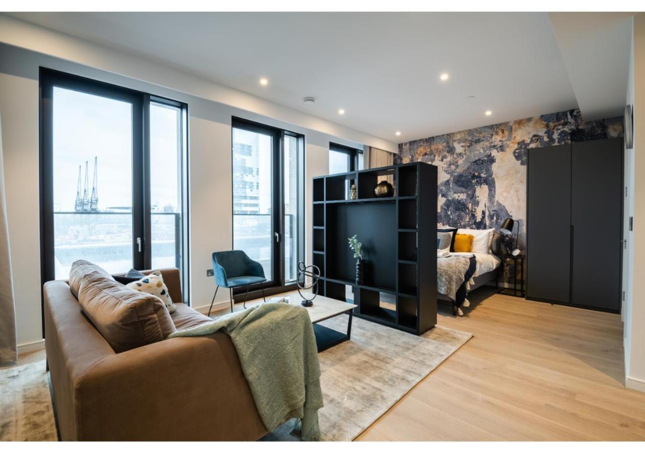 Elegant And Modern Apartments In Canary Wharf Right Next To Thames Londra Exterior foto